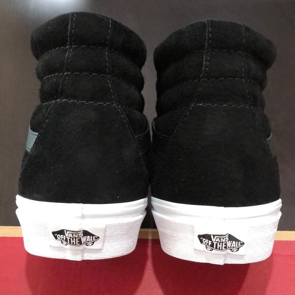 Vans Sk8-Hi Suede Mono Bumper Black - Picture 2 of 6